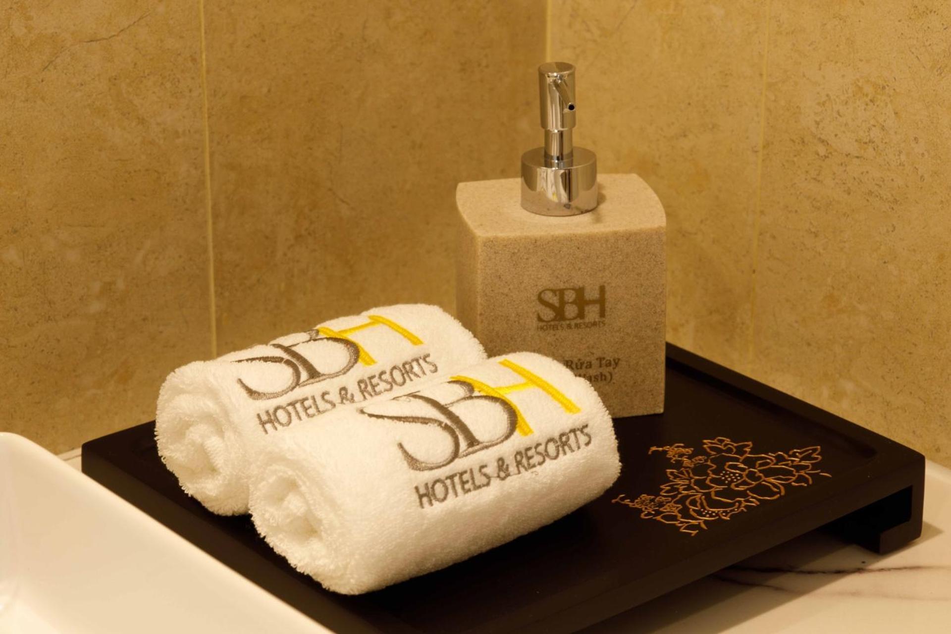 Sbh Gloria Hue Hotell Eksteriør bilde